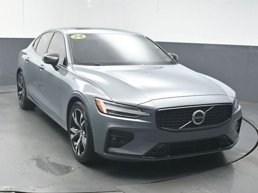 Used 2024 Volvo S60 B5 Core Dark Theme Sedan