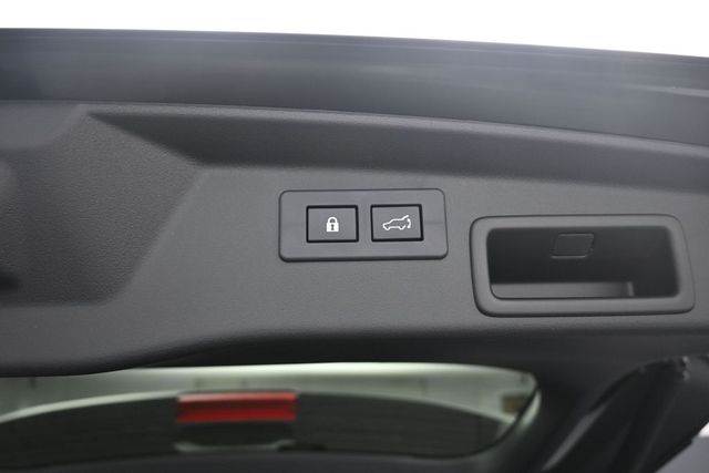2026 Subaru Outback Premium - Photo 30
