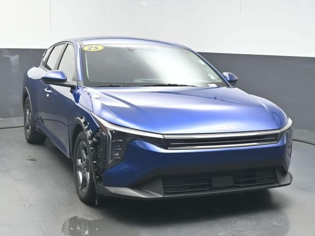 Used 2025 Kia K4 LXS Sedan