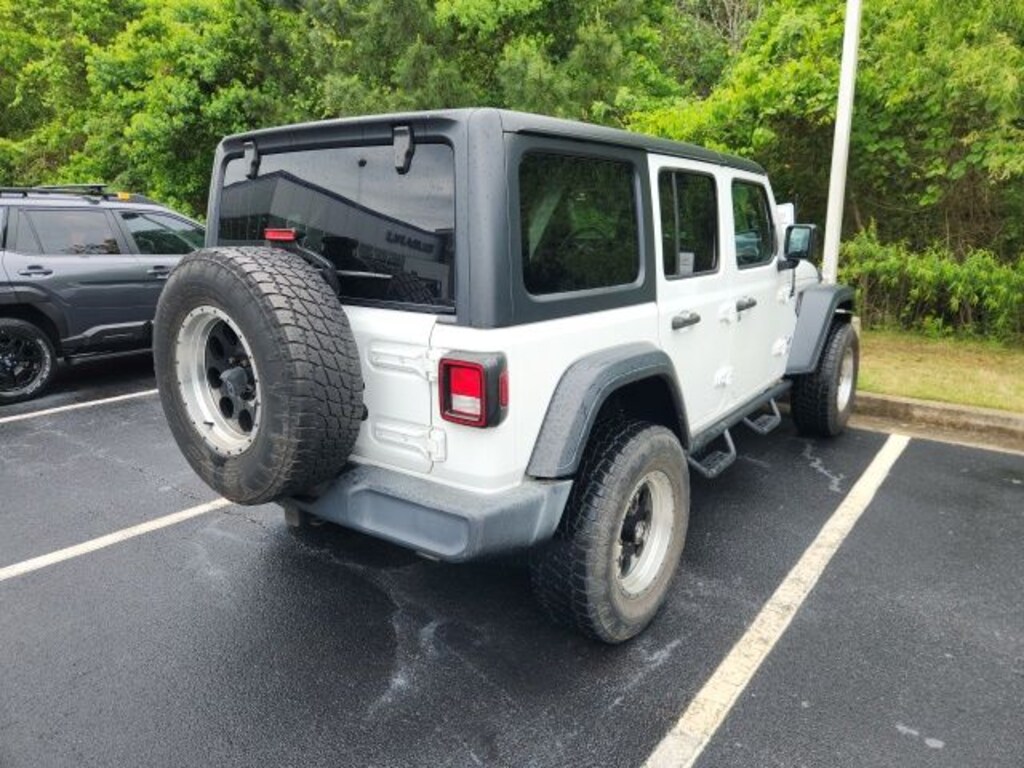 Used 2018 Jeep Wrangler Unlimited Sport S SUV