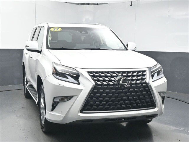 2022 Lexus GX 460 Premium photo 3