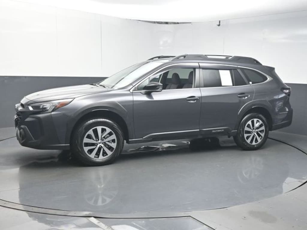 Used 2024 Subaru Outback Premium SUV