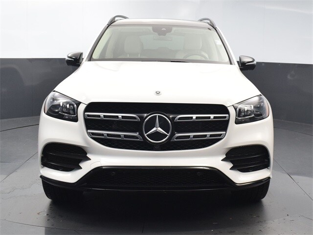 2023 Mercedes Benz GLS 450 4MATIC photo 2