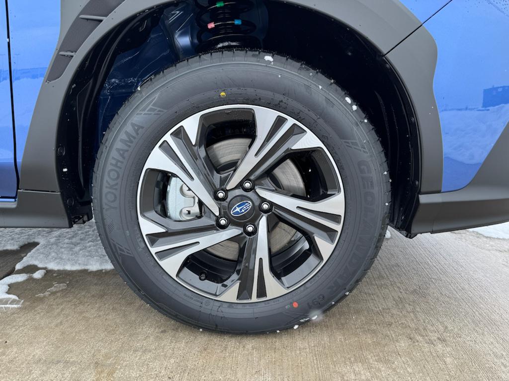 2025 Subaru Crosstrek Premium photo 2