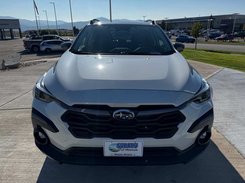 2025 Subaru Crosstrek Limited photo 3