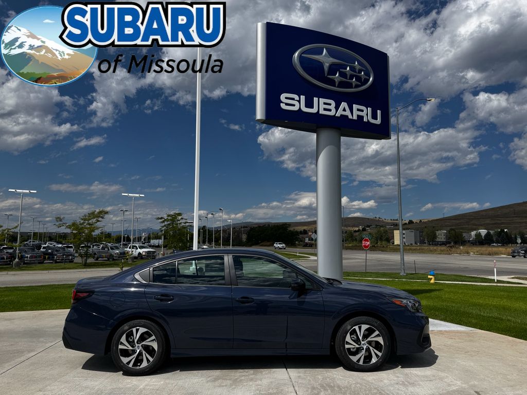2025 Subaru Legacy Premium's photo