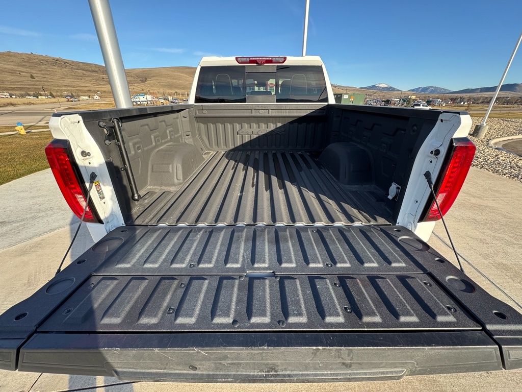 2022 GMC Sierra 1500 AT4X - Photo 11