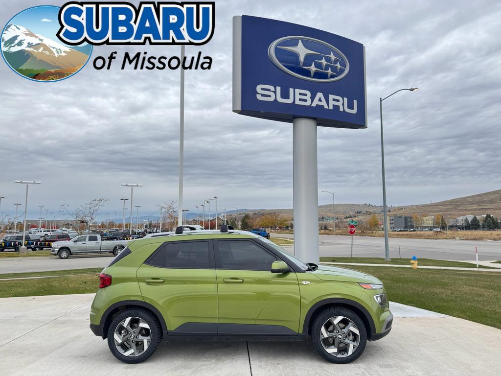 2022 Hyundai Venue SEL