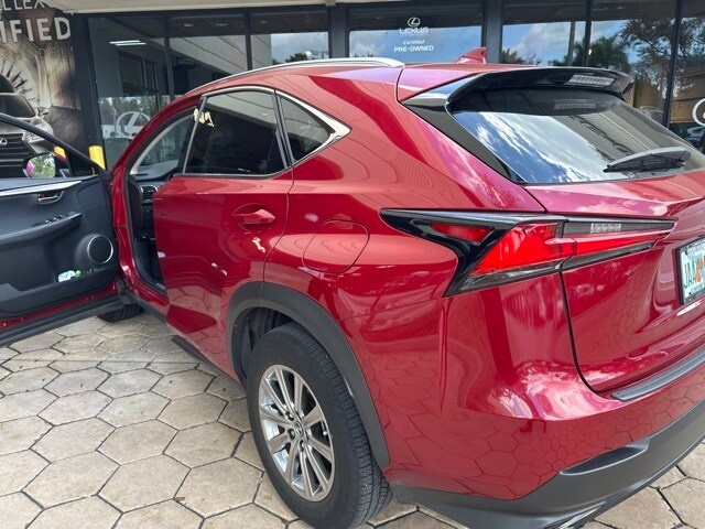 2020 Lexus NX 300 photo 2