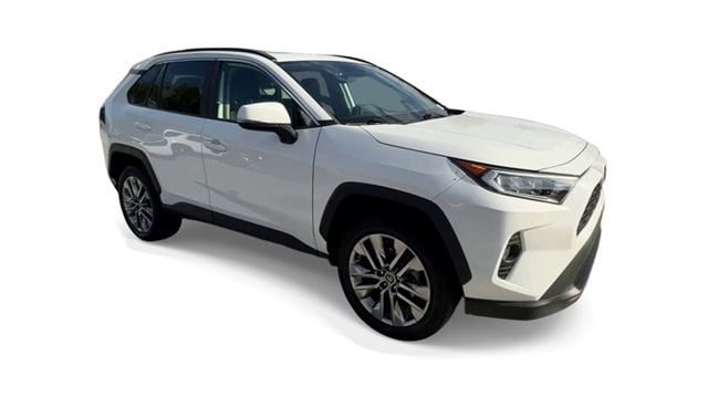 Used 2020 Toyota RAV4 XLE Premium with VIN 2T3C1RFV7LW066045 for sale in Pembroke Pines, FL