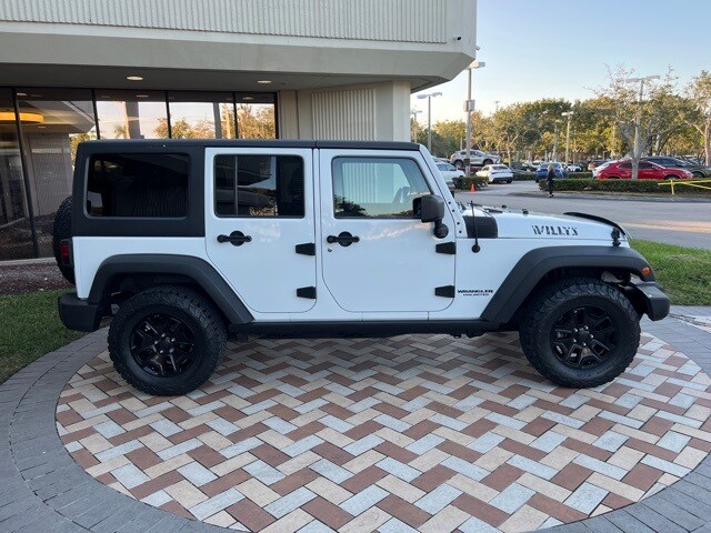 2014 Jeep Wrangler Unlimited Sport photo 3