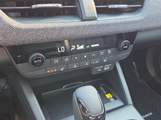 2026 Subaru Outback Premium - Photo 19
