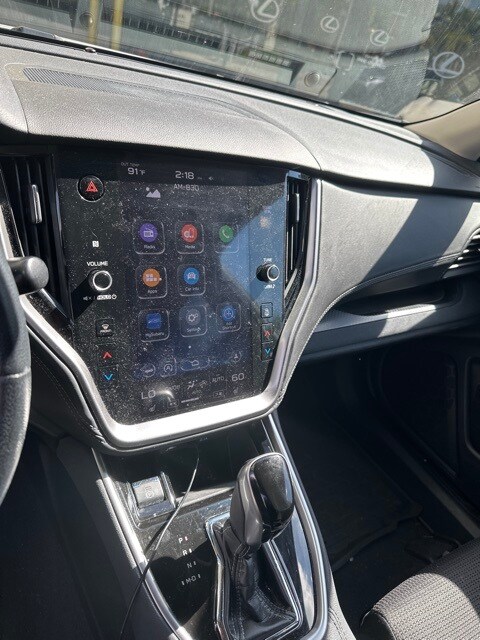2020 Subaru Outback Premium photo 4
