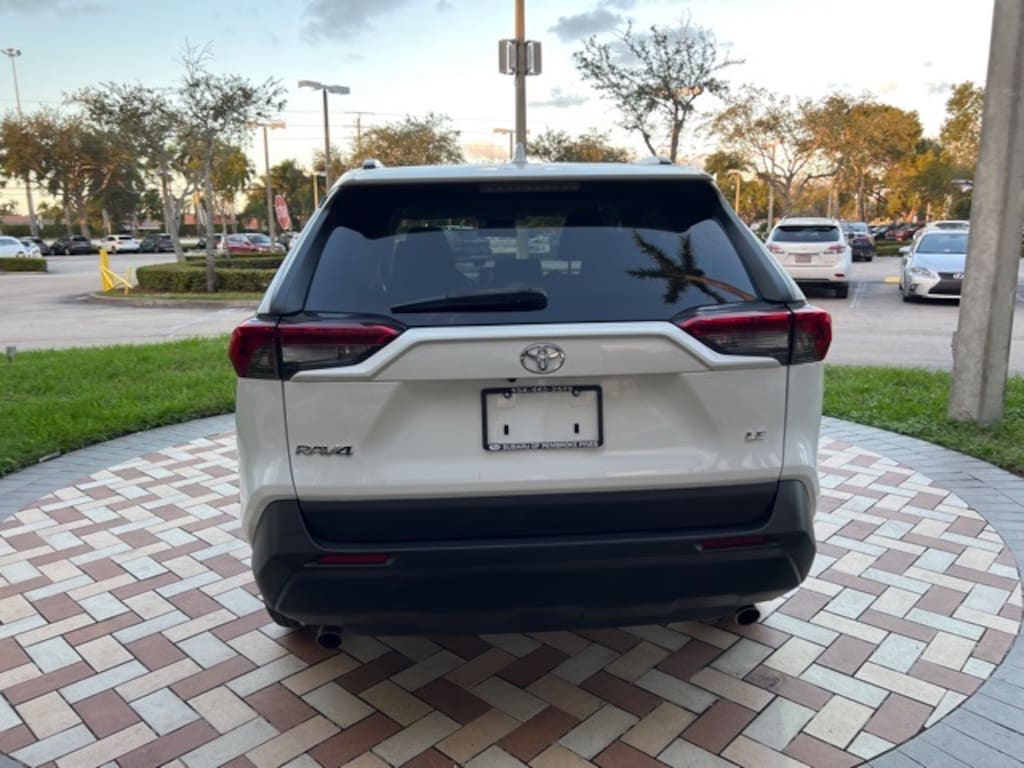 Used 2019 Toyota RAV4 LE SUV