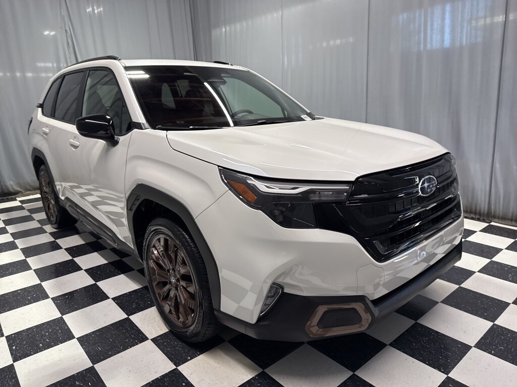 2025 Subaru Forester Sport Base photo 2