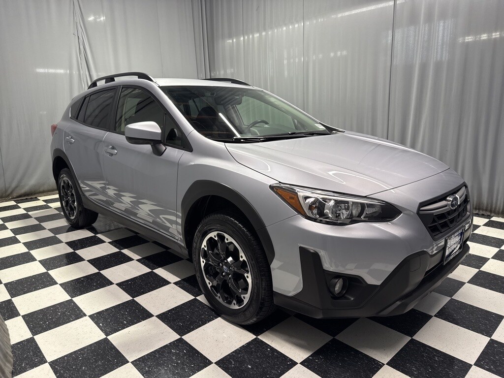 2023 Subaru Crosstrek Premium photo 3