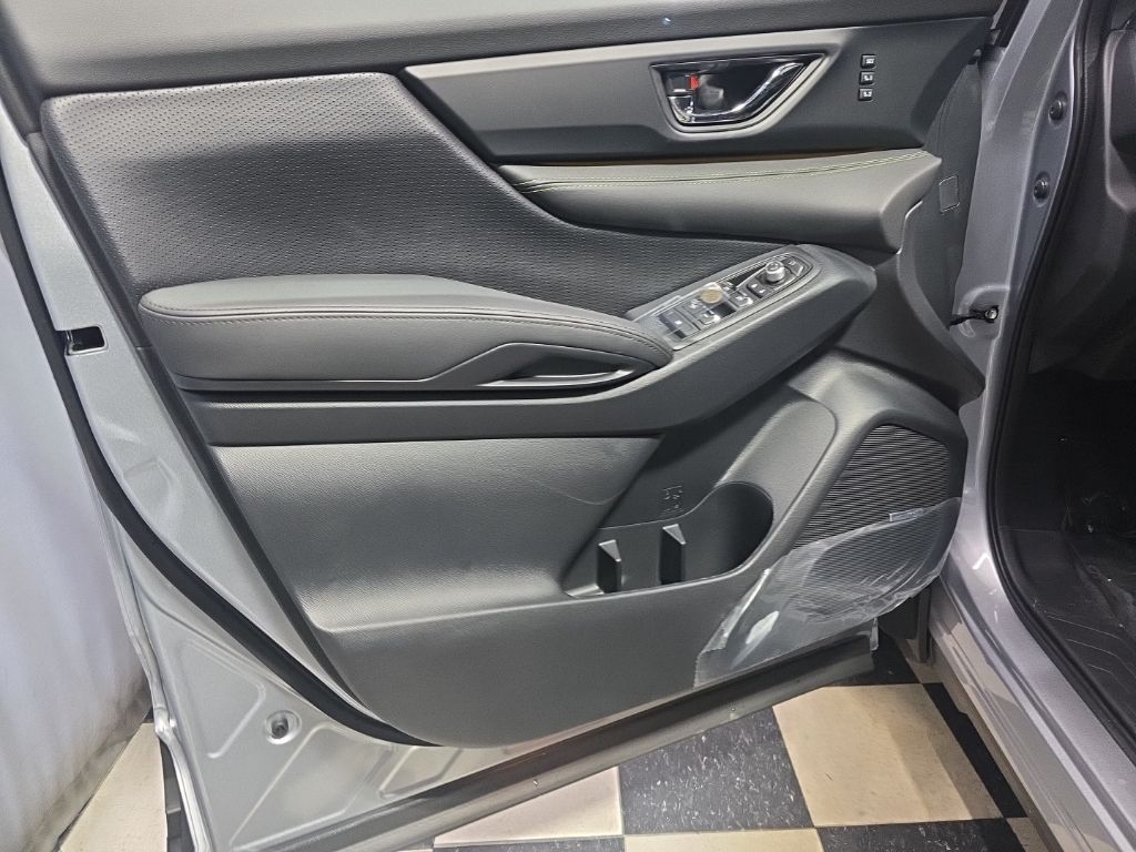 2026 Subaru Ascent Onyx Edition-Touring - Photo 14