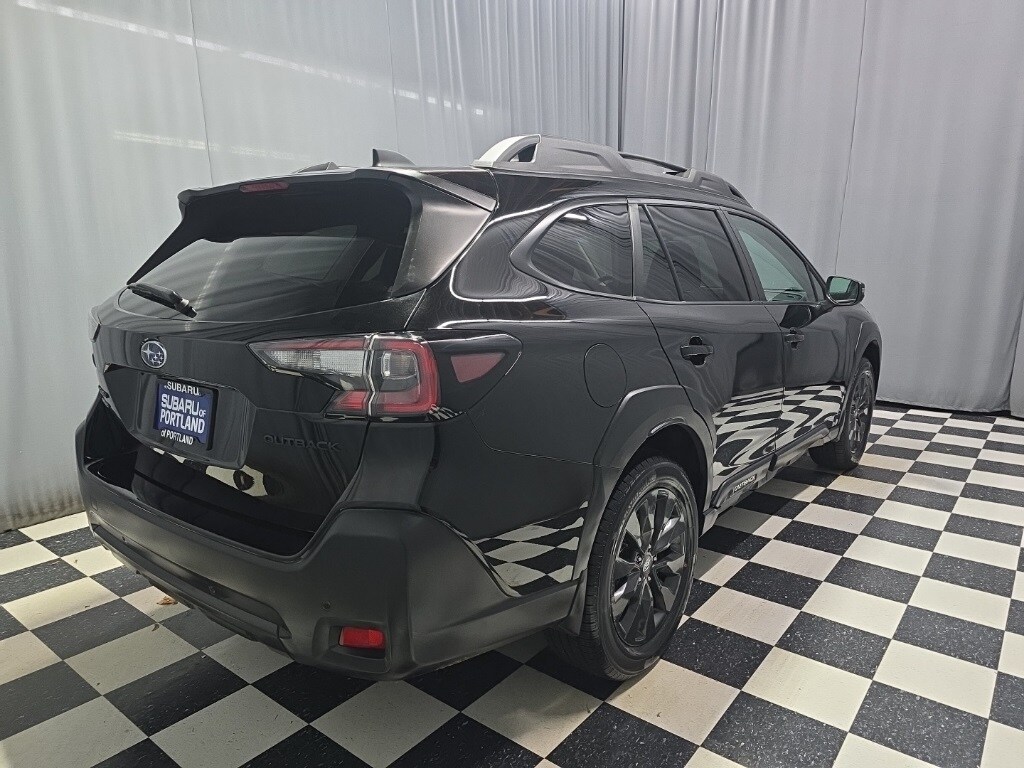 2023 Subaru Outback Onyx Edition photo 4