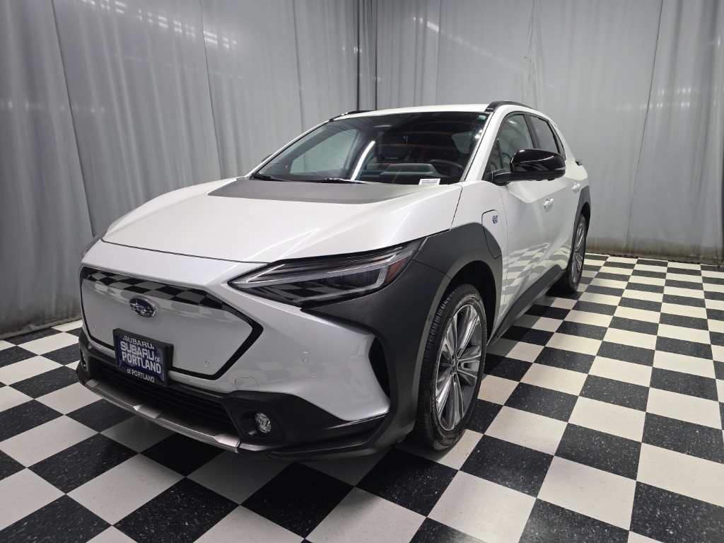 2024 Subaru Solterra Limited's photo