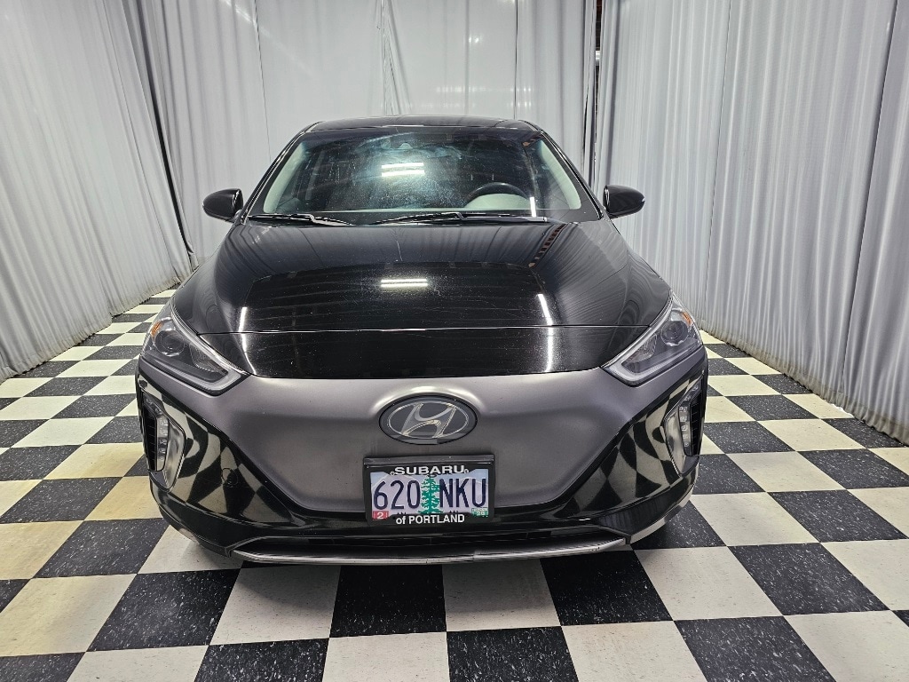 Used 2018 Hyundai IONIQ Limited with VIN KMHC05LH3JU028957 for sale in Portland, OR