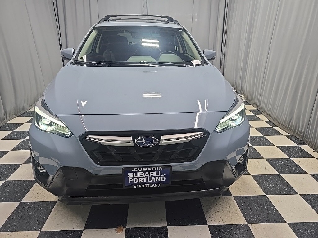 2023 Subaru Crosstrek Limited photo 2