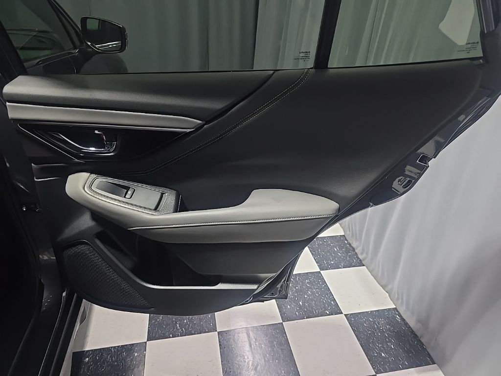 2021 Subaru Outback Onyx Edition - Photo 8