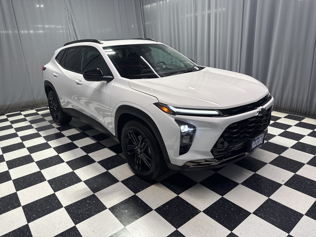 Used 2024 Chevrolet Trax Activ SUV