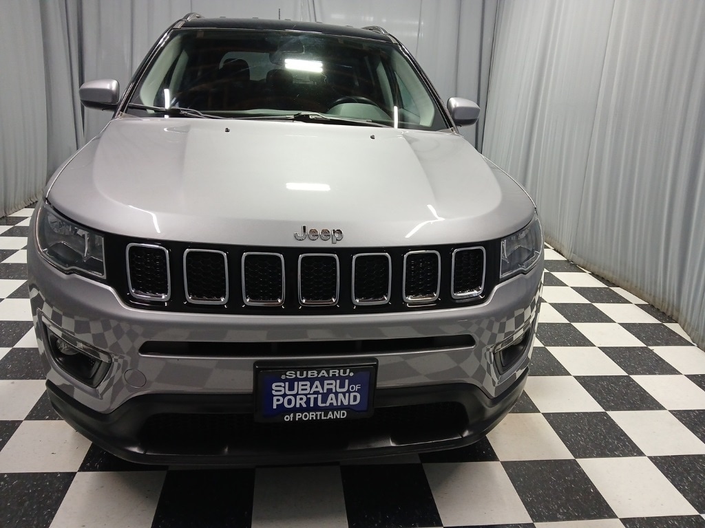 Used 2019 Jeep Compass Latitude with VIN 3C4NJDBB6KT629096 for sale in Portland, OR