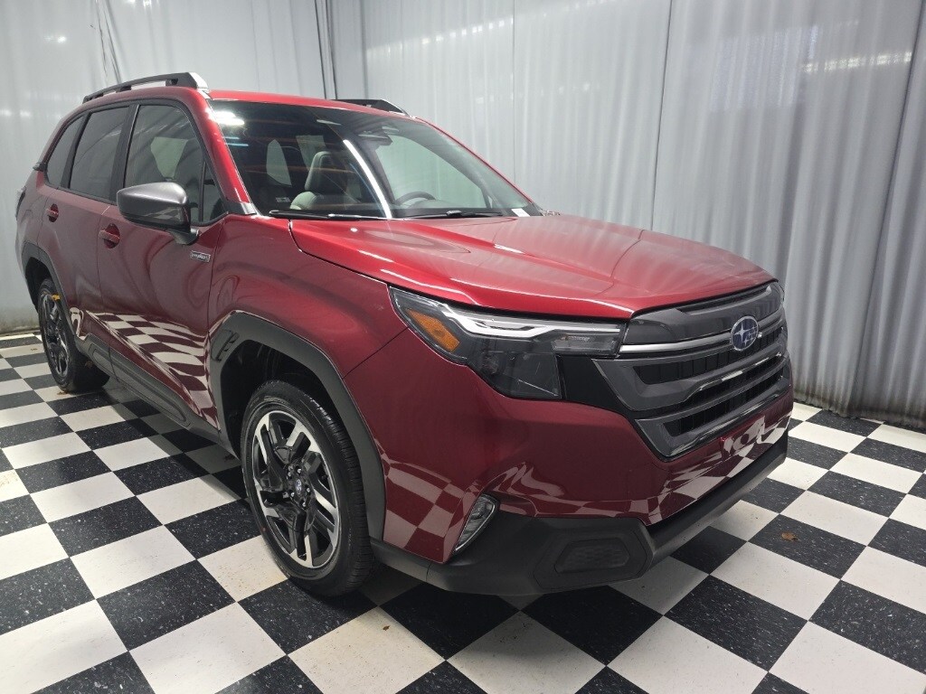 New 2025 Subaru Forester Hybrid Premium SUV