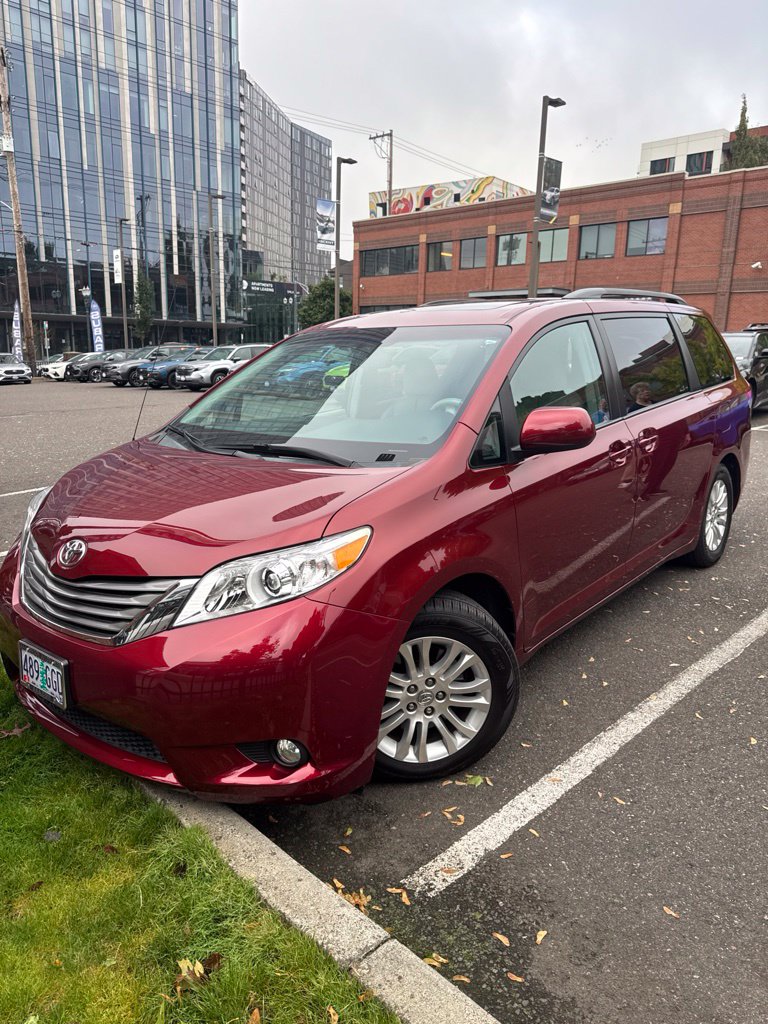 2013 Toyota Sienna