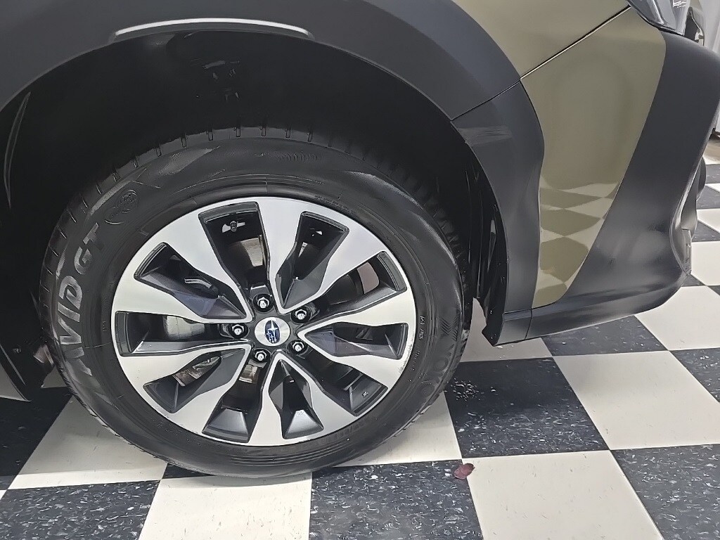 2023 Subaru Outback Limited photo 4