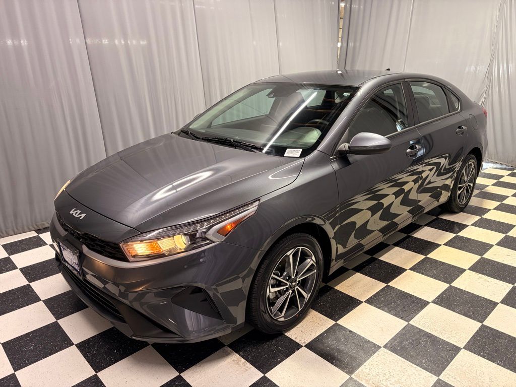 2022 Kia FORTE LXS