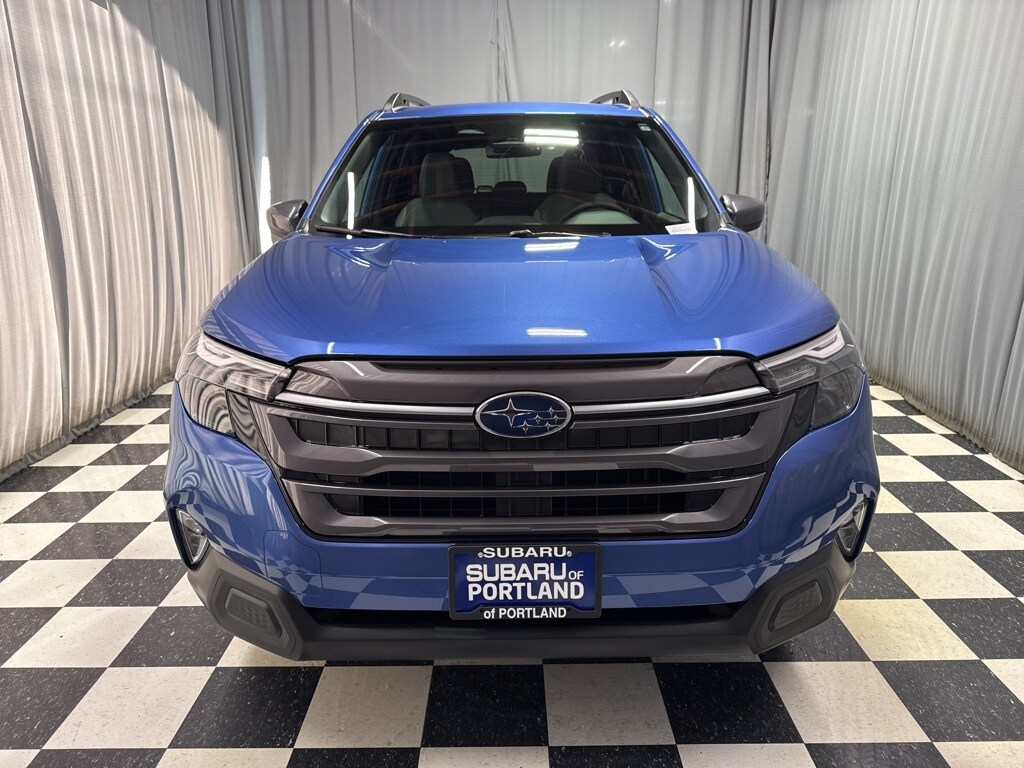 2026 Subaru Forester Premium photo 2