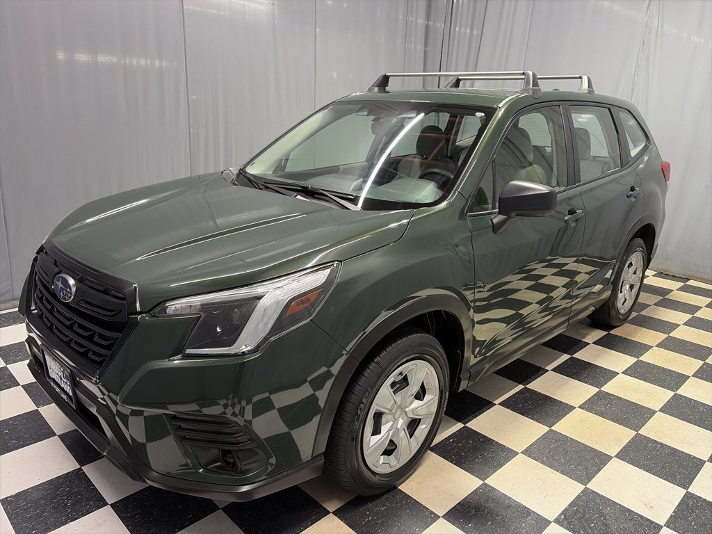 2023 Subaru Forester Base