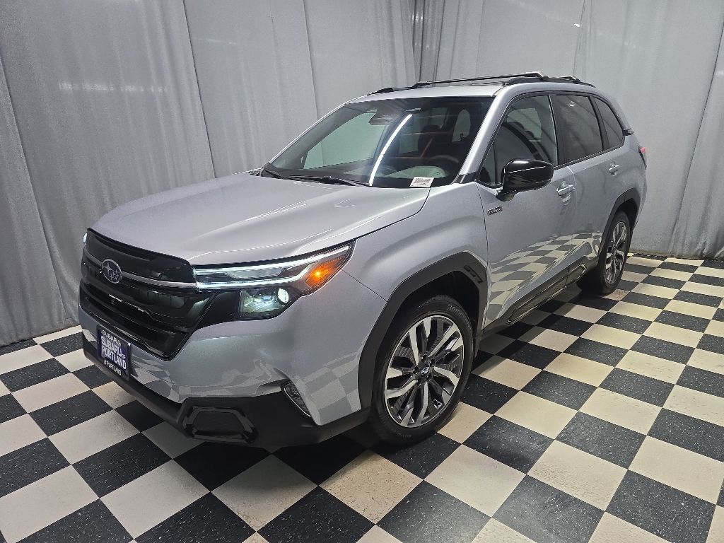 2026 Subaru Forester Touring Hybrid's photo