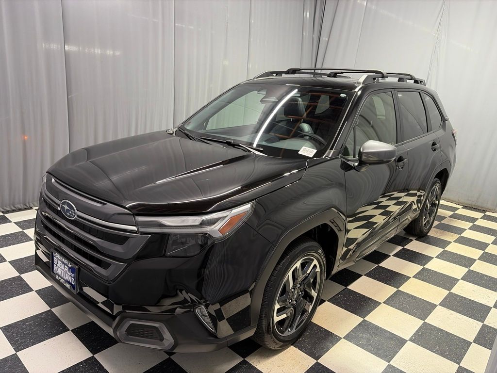 2025 Subaru Forester Limited's photo