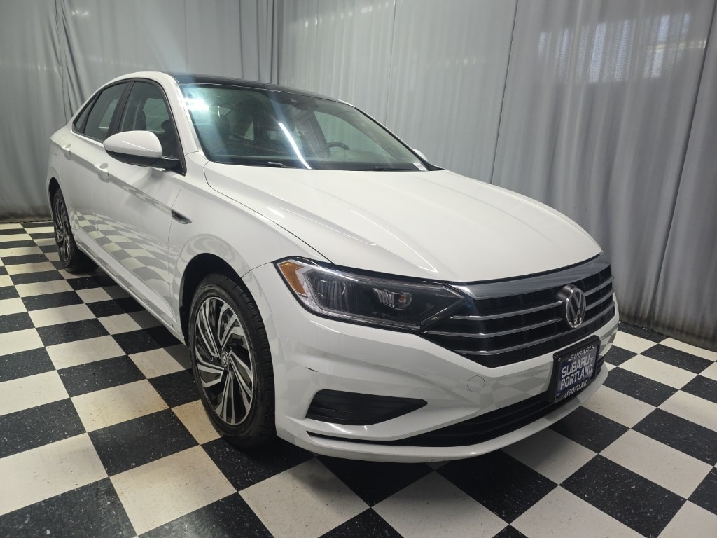 Used 2021 Volkswagen Jetta SEL Sedan