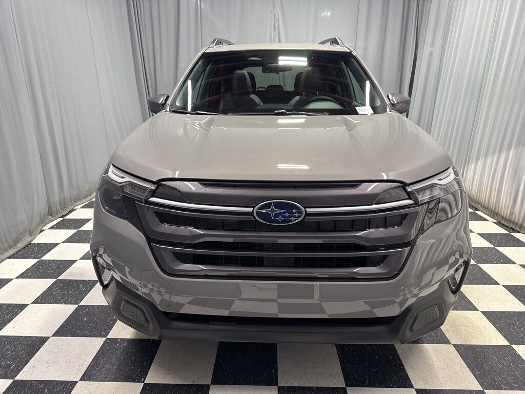 2026 Subaru Forester Premium Base photo 2