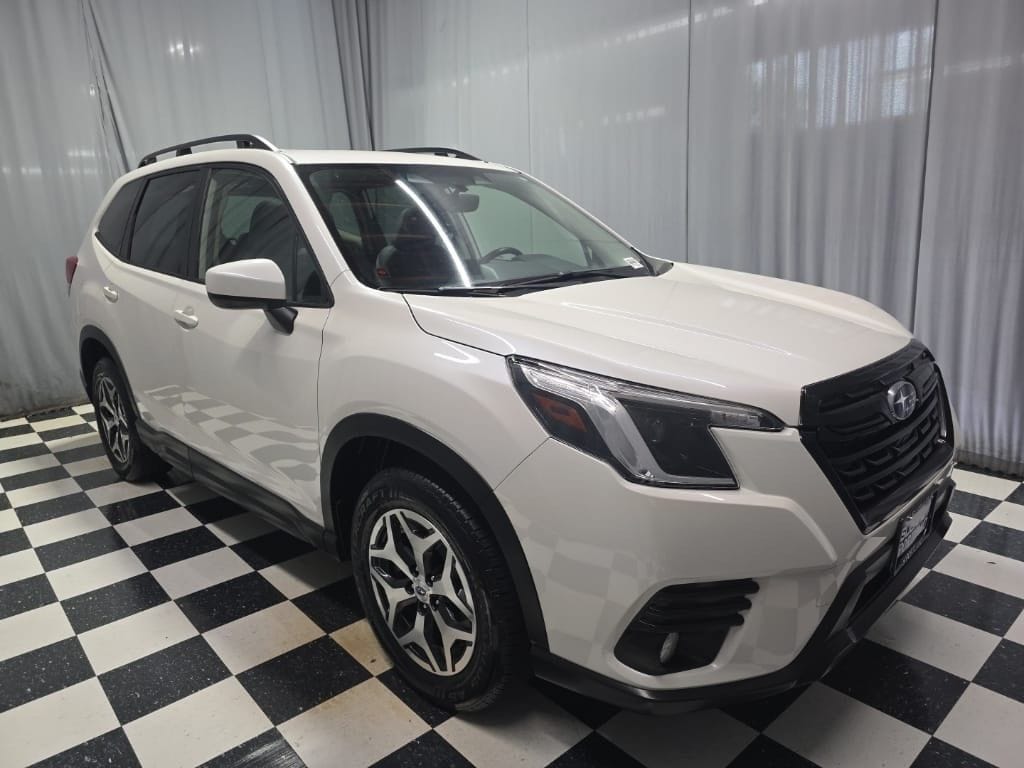 Used 2023 Subaru Forester Premium SUV