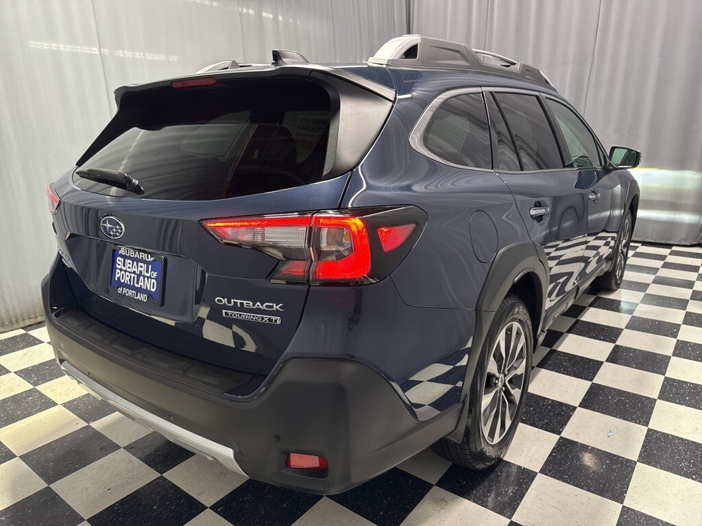 2025 Subaru Outback Touring XT photo 4