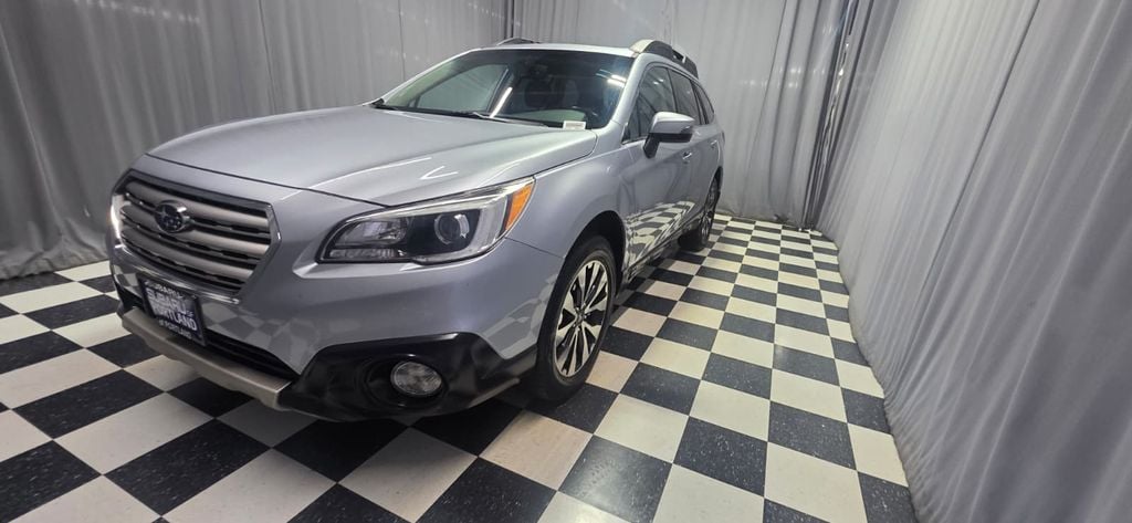 2017 Subaru Outback 2.5i Limited's photo