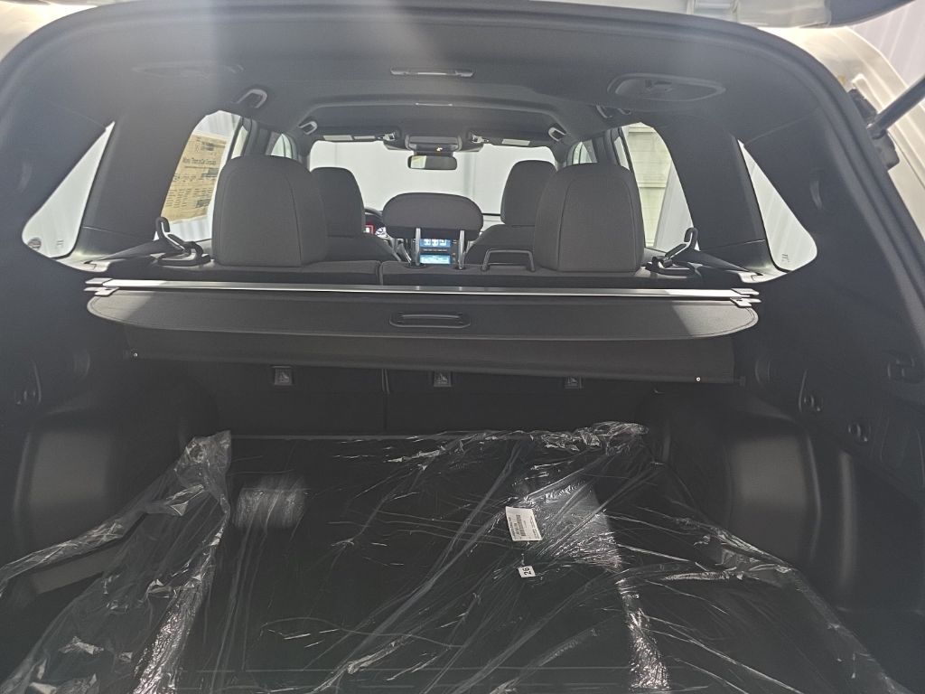 2026 Subaru Forester Base - Photo 7