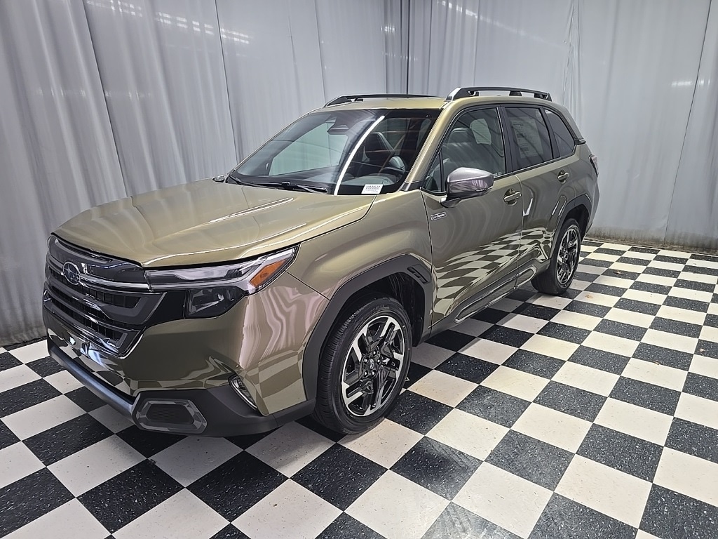 2025 Subaru Forester Limited's photo