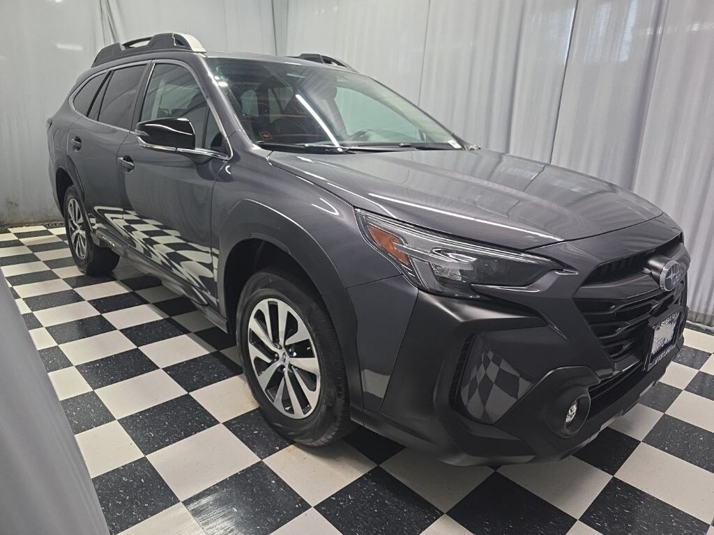 Used 2024 Subaru Outback Premium SUV