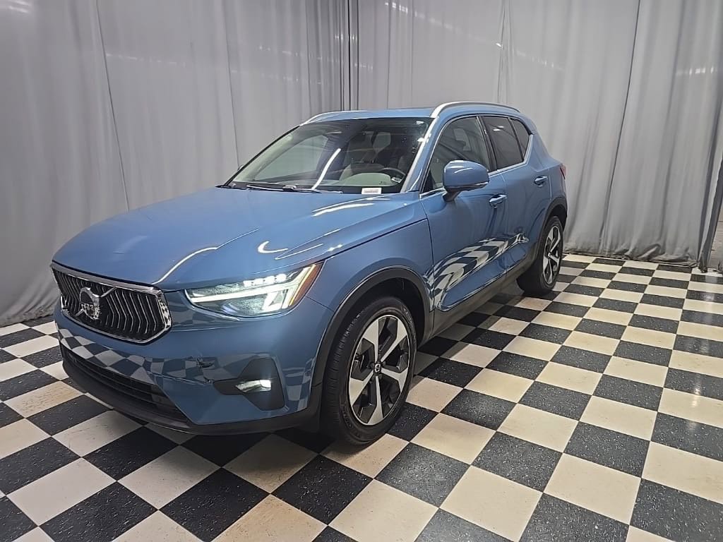  Volvo XC40