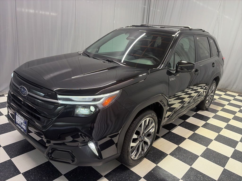 2026 Subaru Forester Touring Hybrid's photo