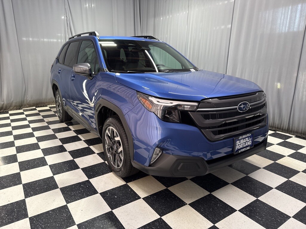 2026 Subaru Forester Premium photo 3