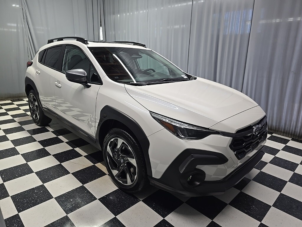 2025 Subaru Crosstrek Limited photo 3