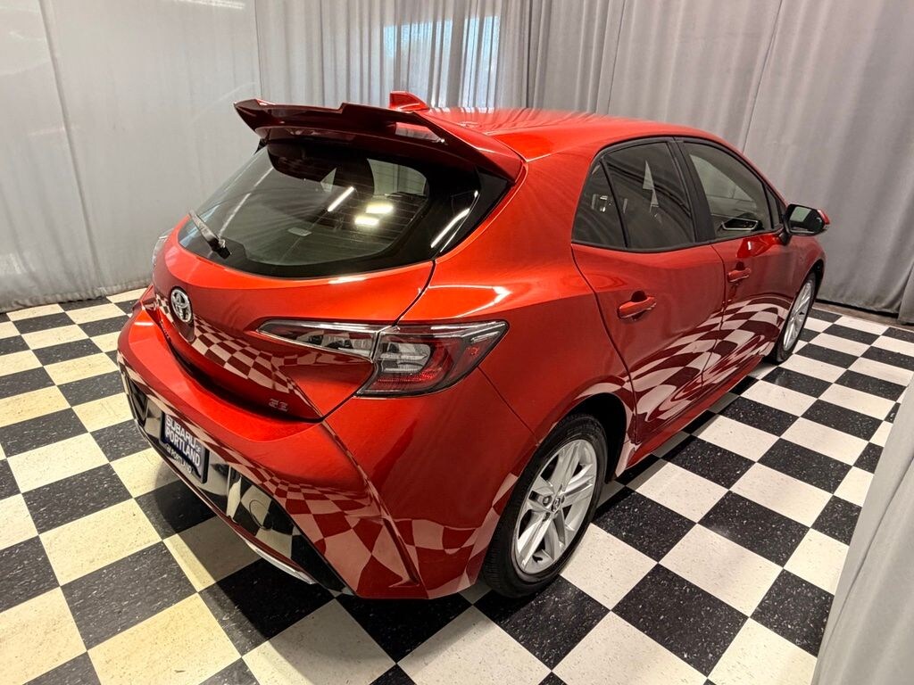 Used 2019 Toyota Corolla Hatchback SE Hatchback