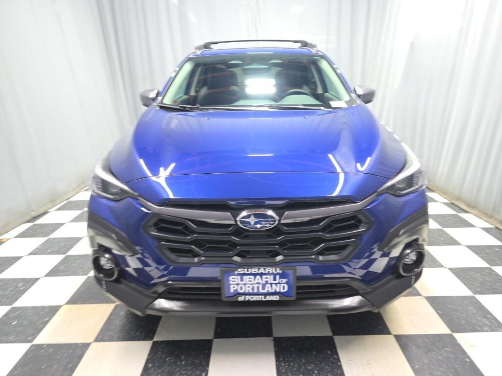 2024 Subaru Crosstrek Limited photo 2